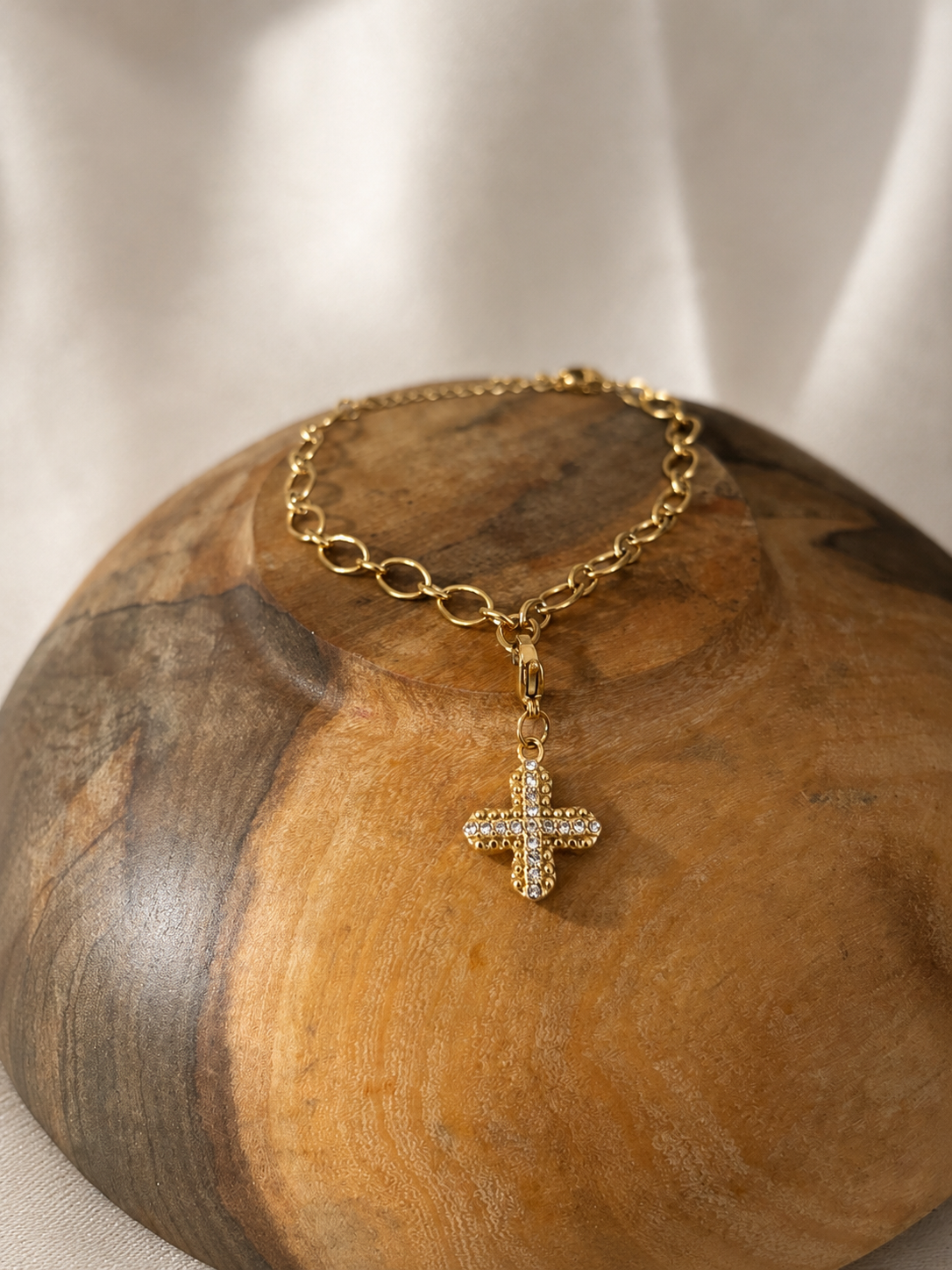 CROSS — ELY Charm